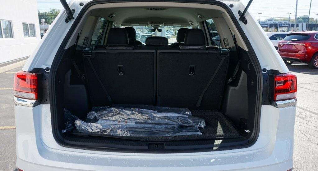 new 2026 Volkswagen Atlas car, priced at $43,784