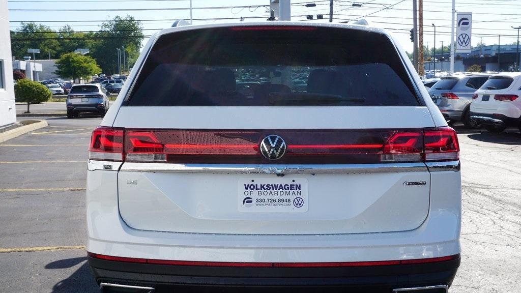 new 2026 Volkswagen Atlas car, priced at $43,784