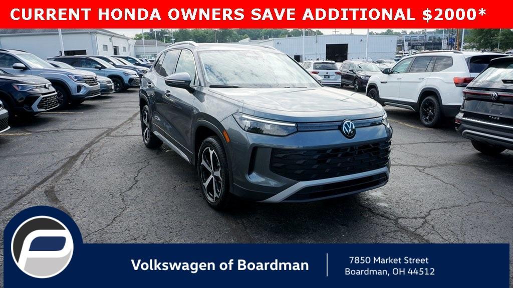 new 2025 Volkswagen Tiguan car, priced at $36,656