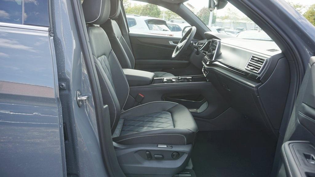 new 2026 Volkswagen Atlas Cross Sport car, priced at $56,936