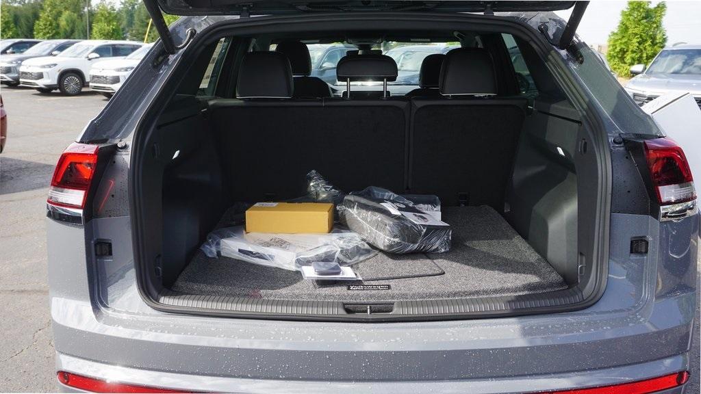 new 2026 Volkswagen Atlas Cross Sport car, priced at $56,936