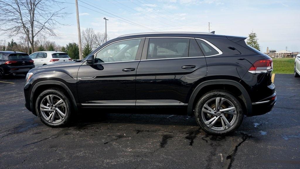 new 2024 Volkswagen Atlas Cross Sport car, priced at $50,061