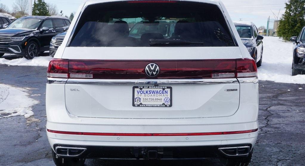 new 2025 Volkswagen Atlas car, priced at $55,077