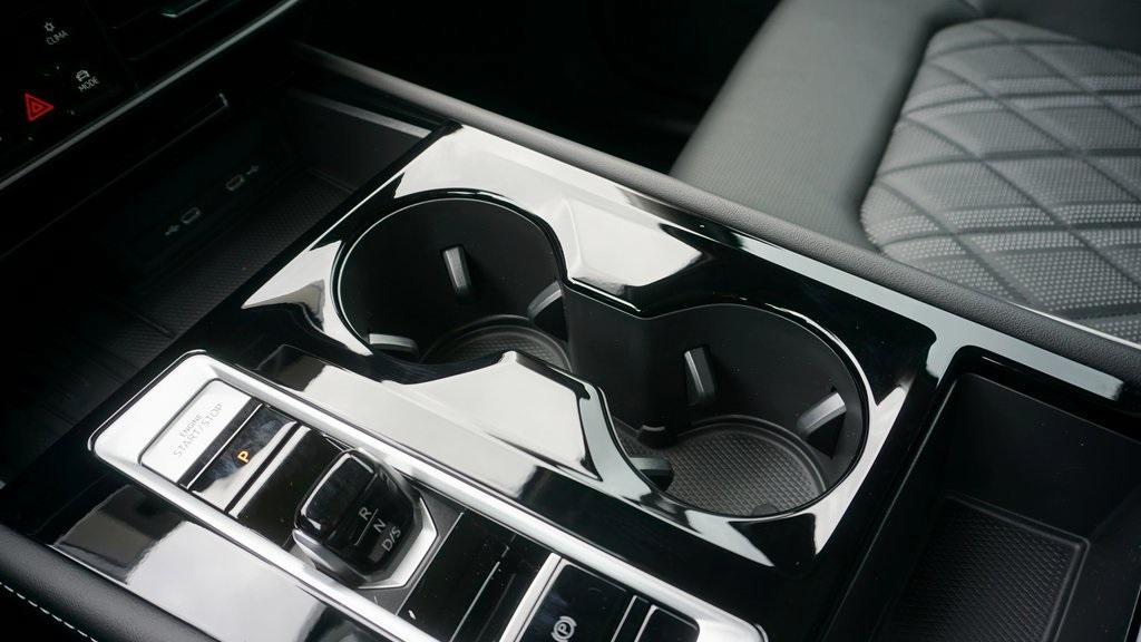 new 2026 Volkswagen Atlas car, priced at $57,934