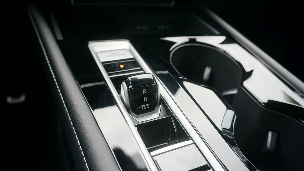 new 2026 Volkswagen Atlas car, priced at $57,934