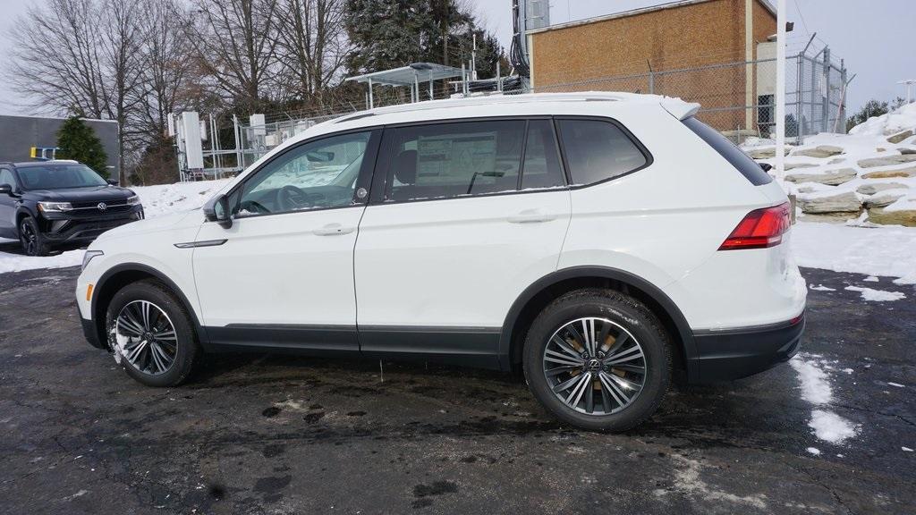 new 2024 Volkswagen Tiguan car, priced at $33,828