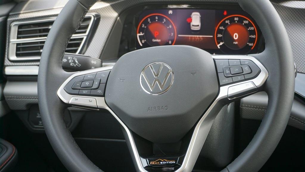 new 2024 Volkswagen Atlas car, priced at $48,760