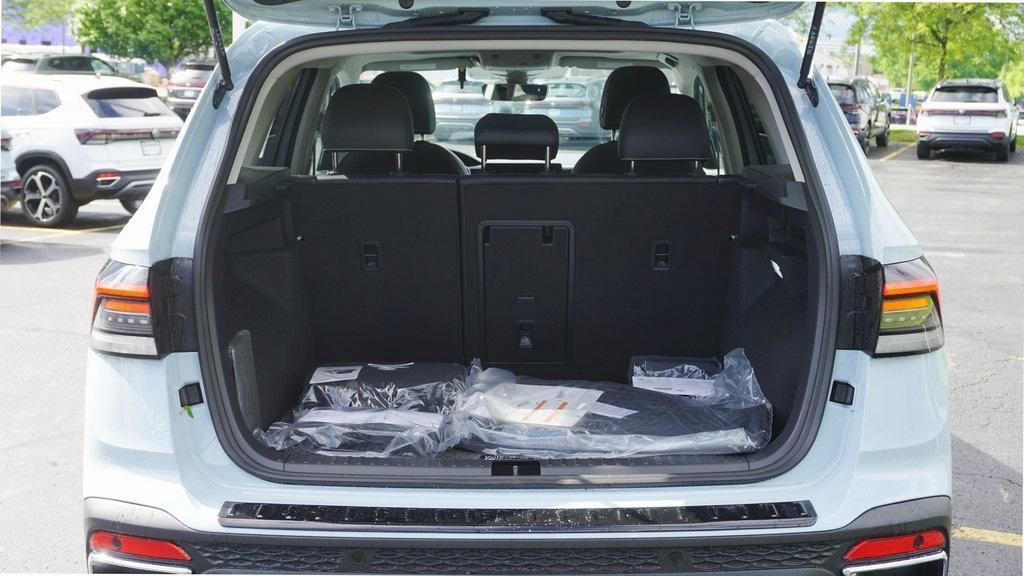 new 2025 Volkswagen Taos car, priced at $38,249