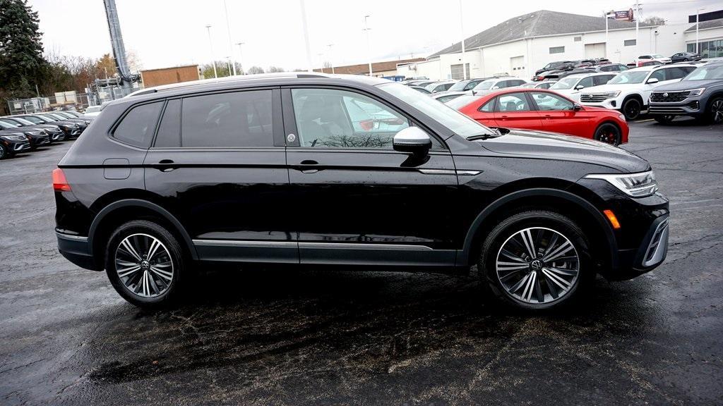 new 2024 Volkswagen Tiguan car, priced at $33,676