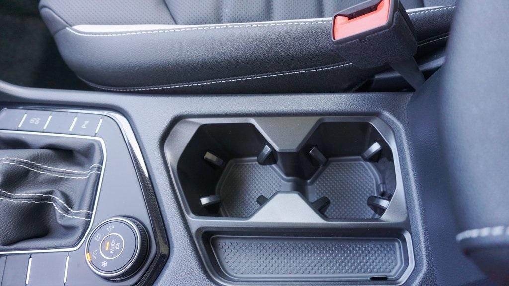 new 2025 Volkswagen Taos car, priced at $37,093