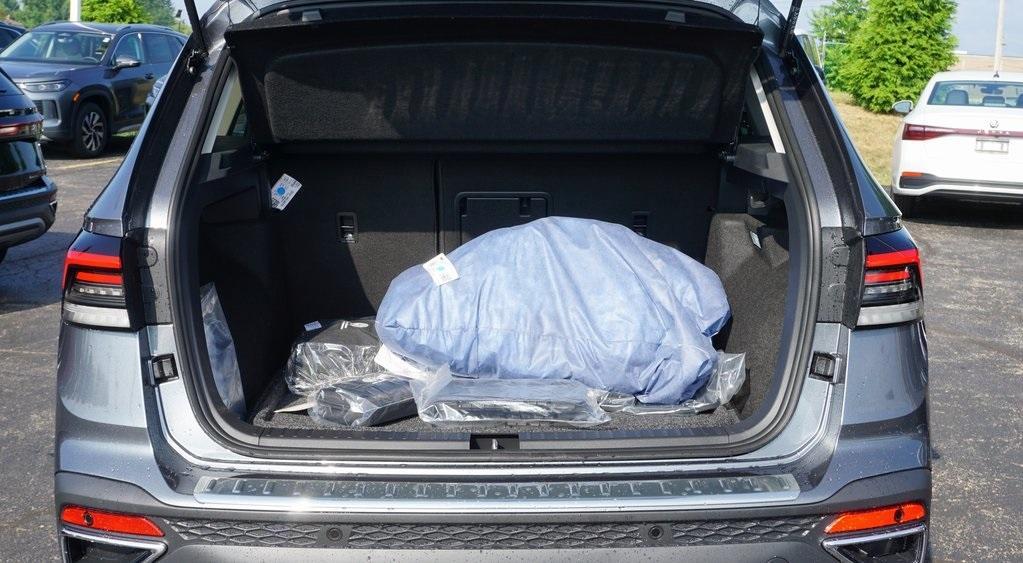 new 2025 Volkswagen Taos car, priced at $37,093