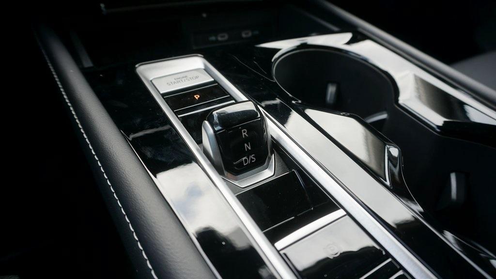 new 2026 Volkswagen Atlas car, priced at $48,355