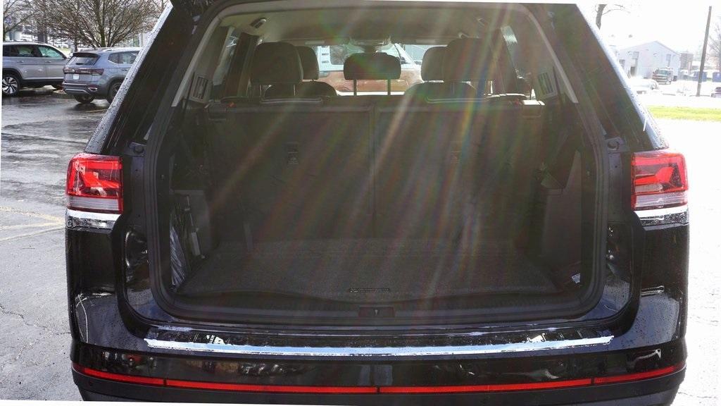 new 2026 Volkswagen Atlas car, priced at $48,355