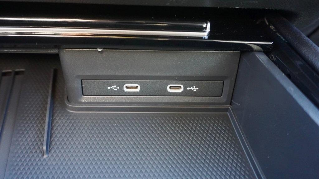 new 2026 Volkswagen Atlas car, priced at $48,950