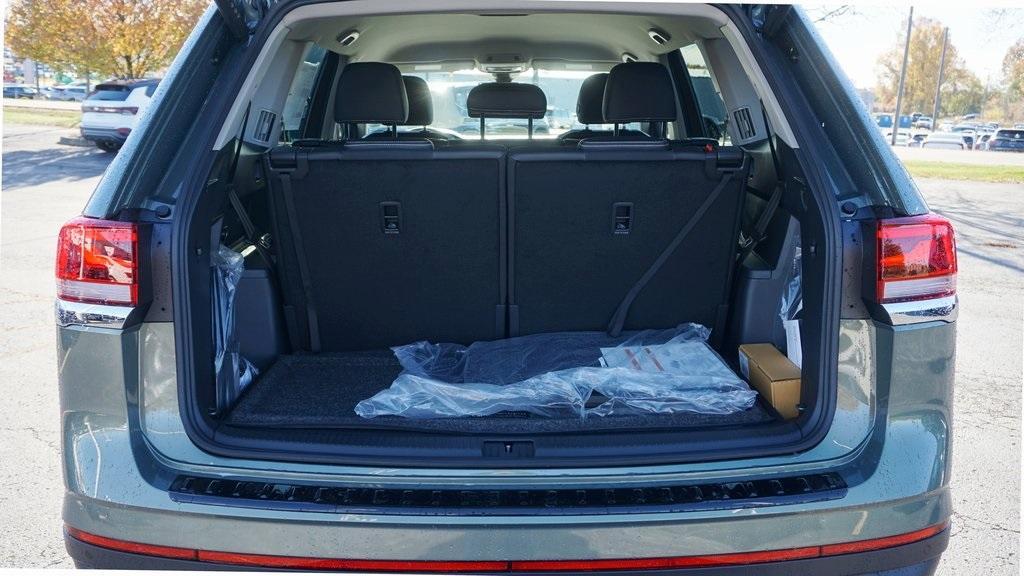 new 2026 Volkswagen Atlas car, priced at $48,950