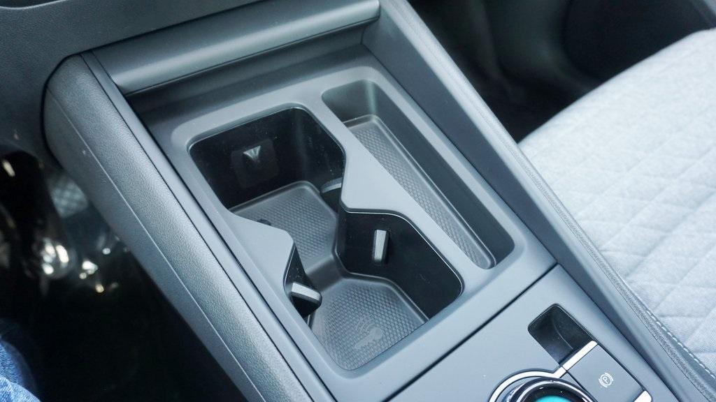 new 2025 Volkswagen Tiguan car, priced at $32,930