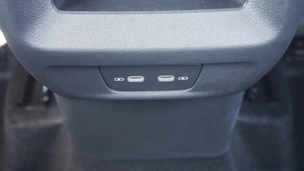 new 2025 Volkswagen Tiguan car, priced at $32,930