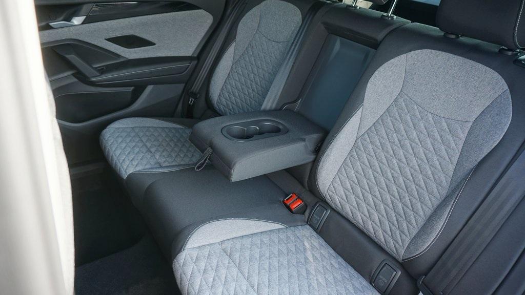 new 2025 Volkswagen Tiguan car, priced at $32,930