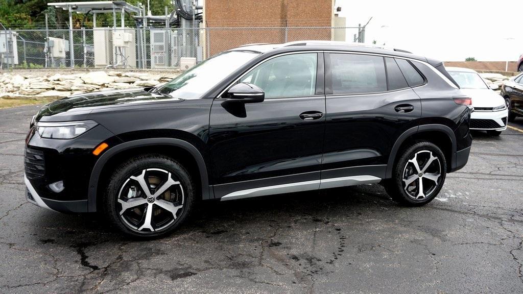 new 2025 Volkswagen Tiguan car, priced at $36,655