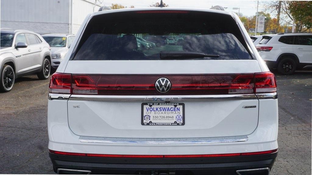 new 2025 Volkswagen Atlas car, priced at $48,060