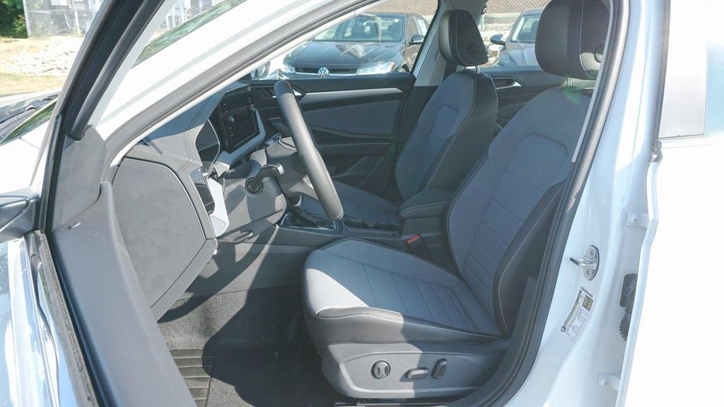new 2025 Volkswagen Jetta car, priced at $28,174