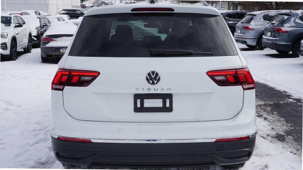 new 2024 Volkswagen Tiguan car, priced at $30,645