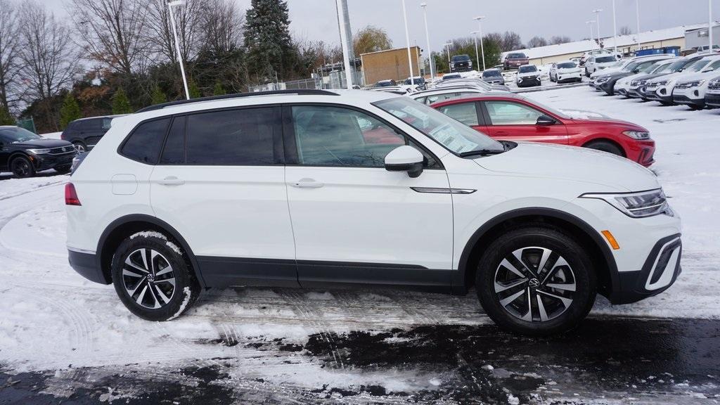 new 2024 Volkswagen Tiguan car, priced at $30,645