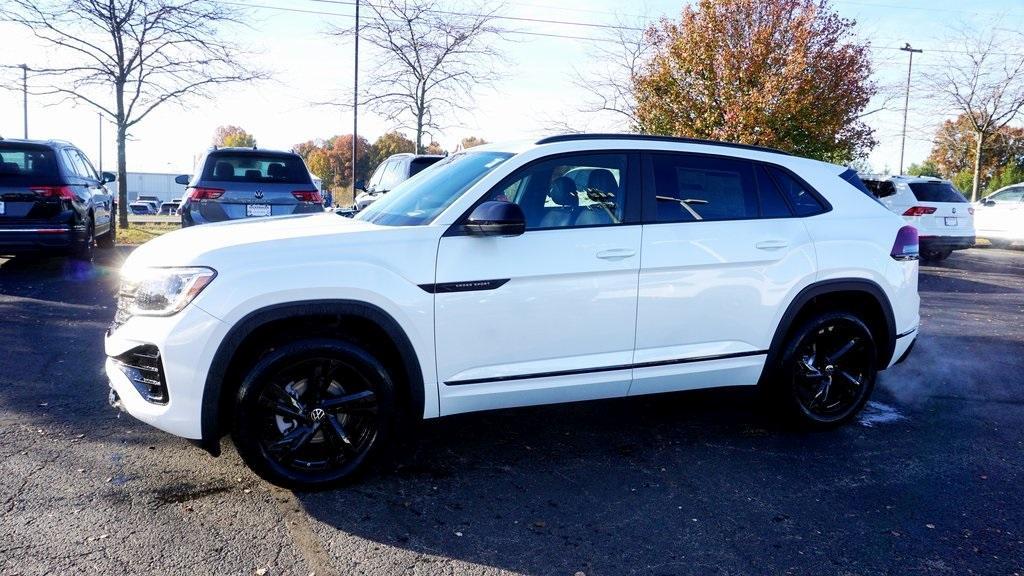 new 2025 Volkswagen Atlas Cross Sport car, priced at $50,533