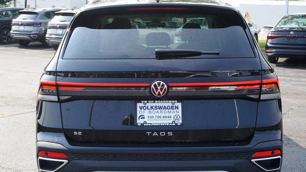 new 2025 Volkswagen Taos car, priced at $31,153