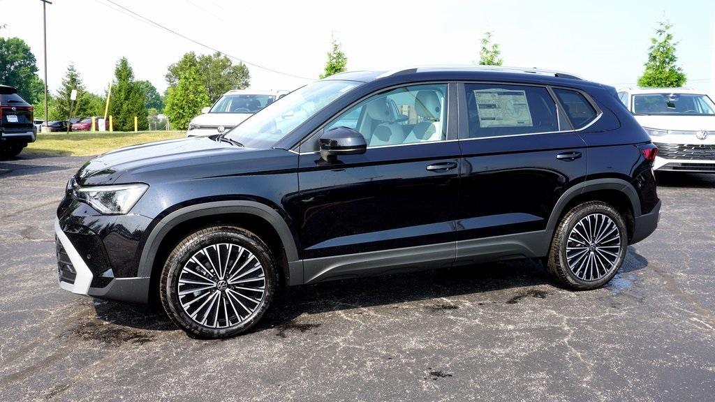 new 2025 Volkswagen Taos car, priced at $31,153