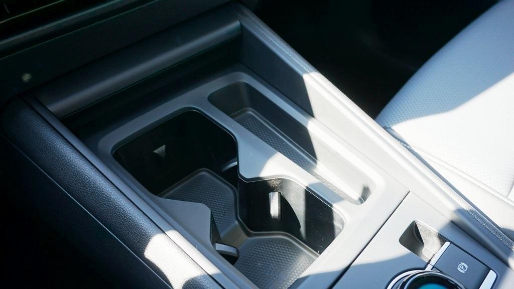 new 2025 Volkswagen Tiguan car, priced at $36,753