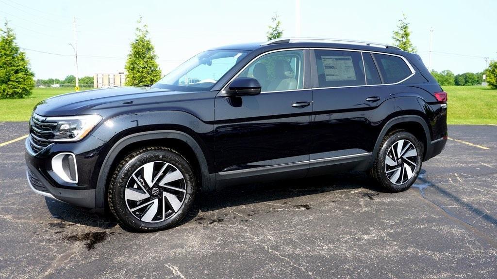 new 2025 Volkswagen Atlas car, priced at $51,534