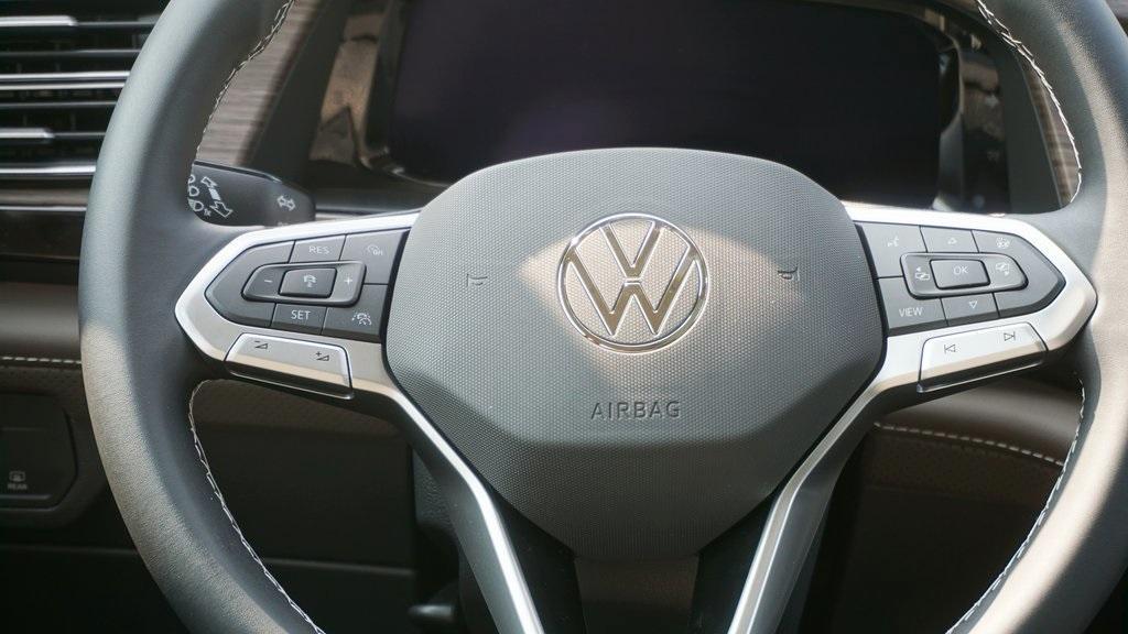 new 2025 Volkswagen Atlas car, priced at $51,534