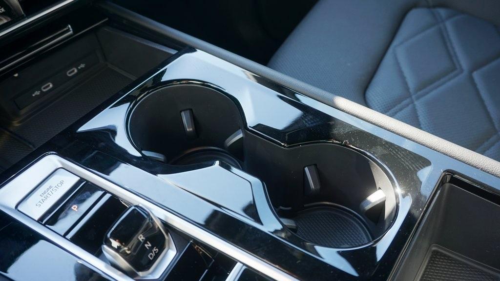 new 2026 Volkswagen Atlas Cross Sport car, priced at $48,276