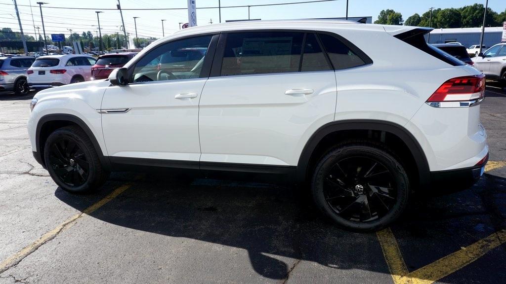 new 2026 Volkswagen Atlas Cross Sport car, priced at $48,276