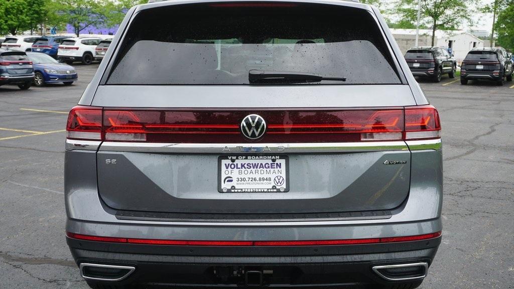 new 2025 Volkswagen Atlas car, priced at $47,383