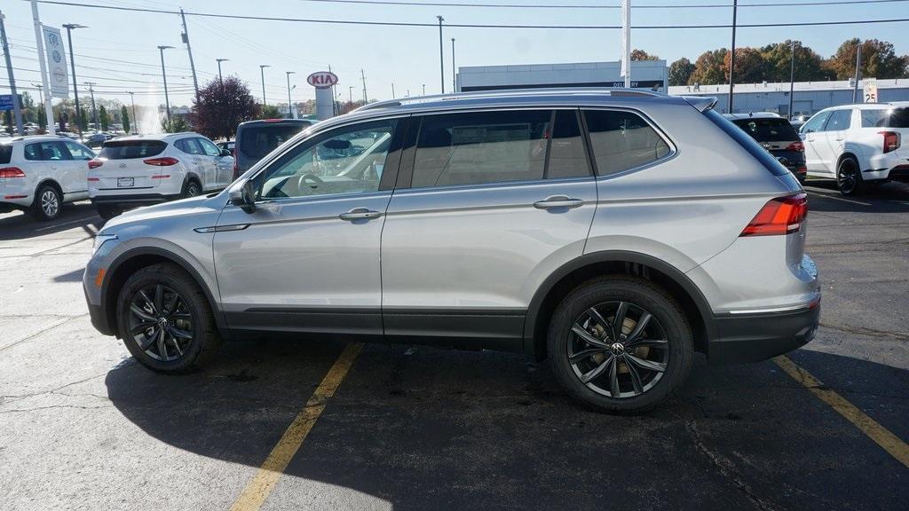 new 2024 Volkswagen Tiguan car, priced at $35,102