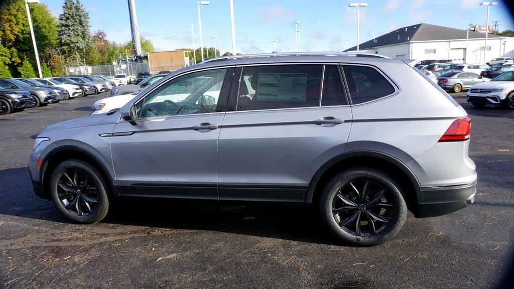 new 2024 Volkswagen Tiguan car, priced at $35,102