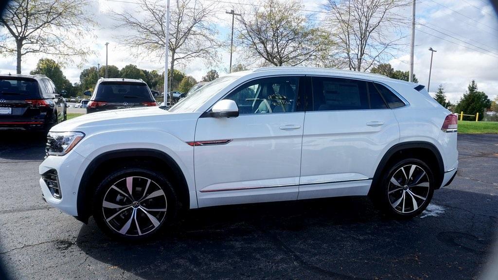 new 2024 Volkswagen Atlas Cross Sport car, priced at $53,065