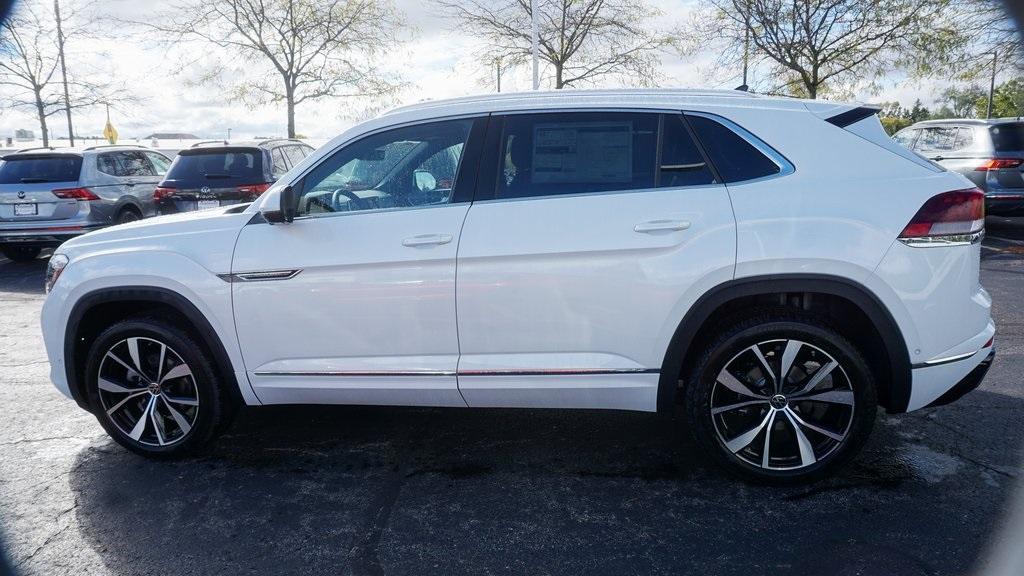 new 2024 Volkswagen Atlas Cross Sport car, priced at $53,065