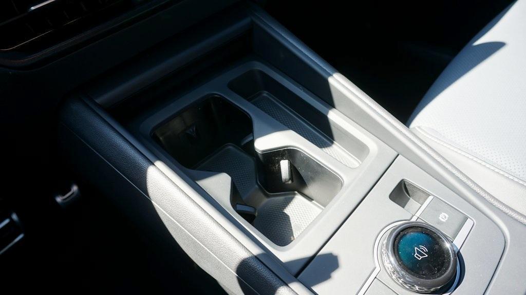 new 2025 Volkswagen Tiguan car, priced at $39,709