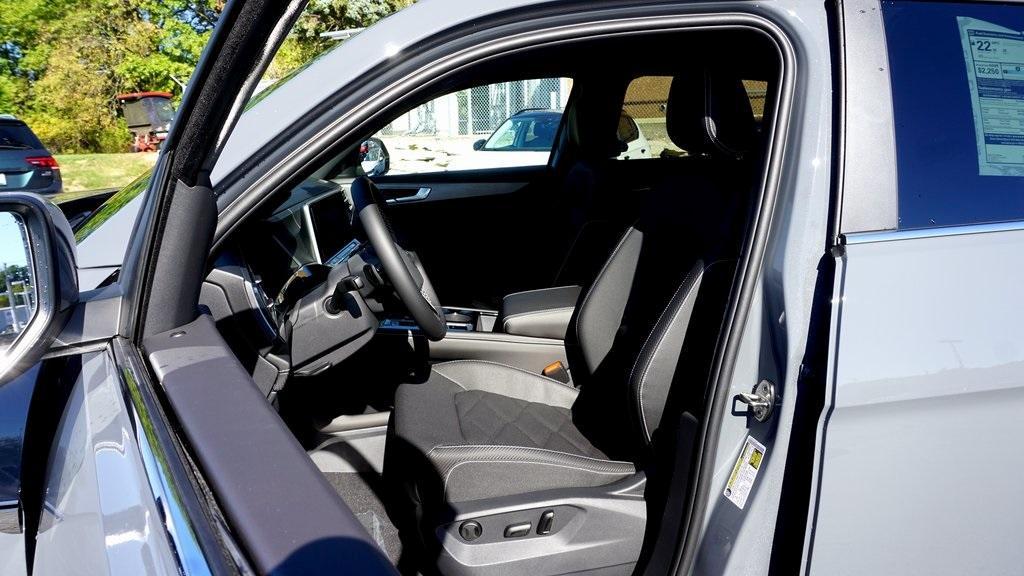 new 2026 Volkswagen Atlas Cross Sport car, priced at $49,356