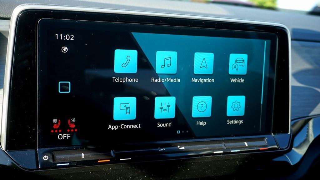 new 2026 Volkswagen Atlas Cross Sport car, priced at $49,356