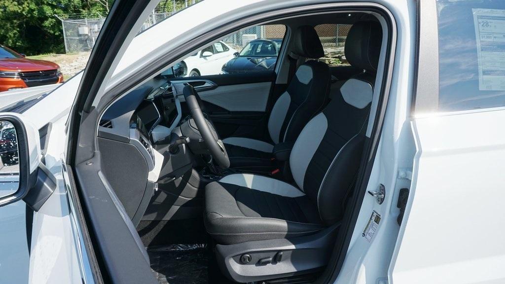 new 2025 Volkswagen Taos car, priced at $38,351