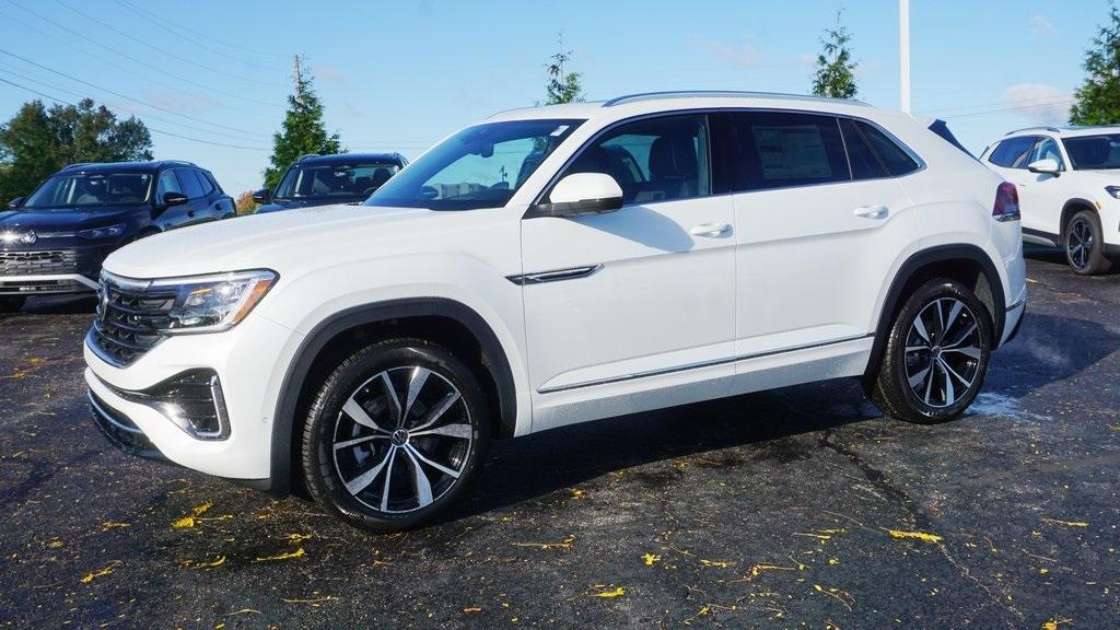 new 2026 Volkswagen Atlas Cross Sport car, priced at $57,144