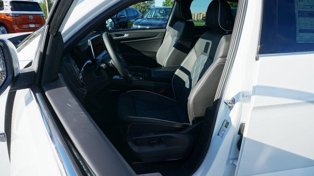 new 2026 Volkswagen Atlas Cross Sport car, priced at $57,144