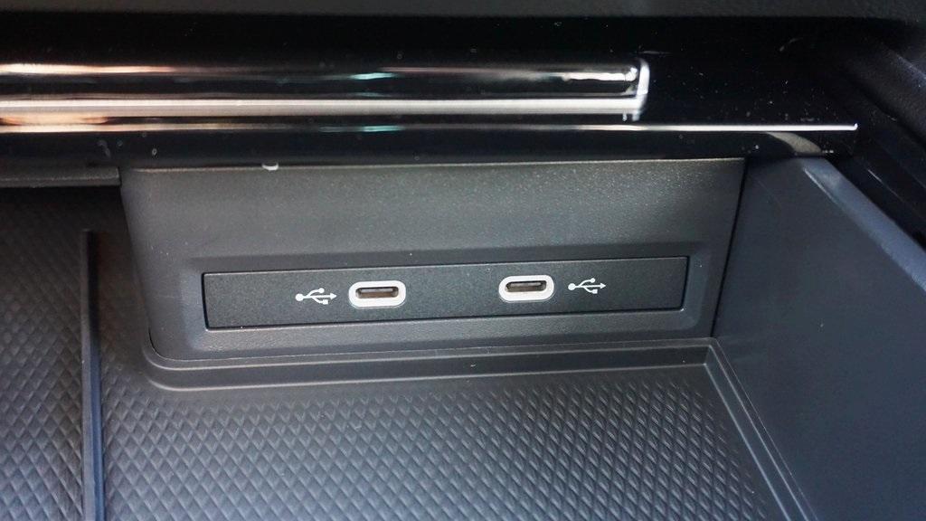 new 2026 Volkswagen Atlas Cross Sport car, priced at $57,144