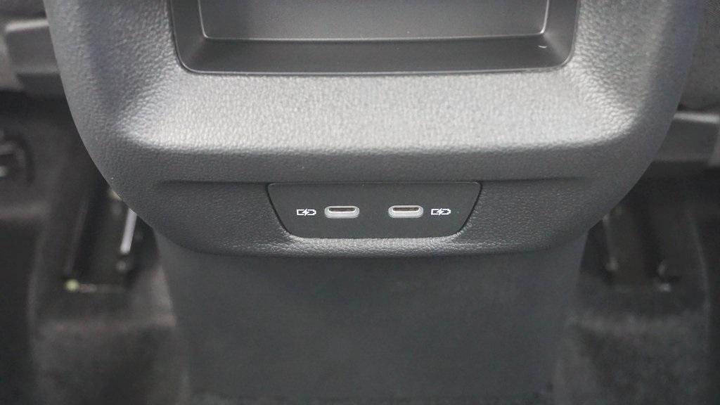 new 2026 Volkswagen Tiguan car, priced at $32,924