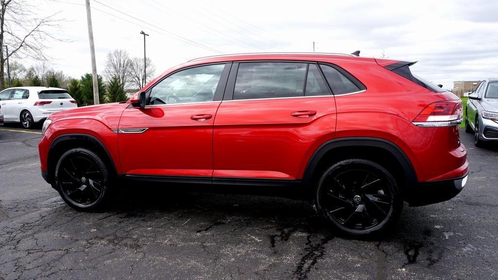 new 2024 Volkswagen Atlas Cross Sport car, priced at $45,588