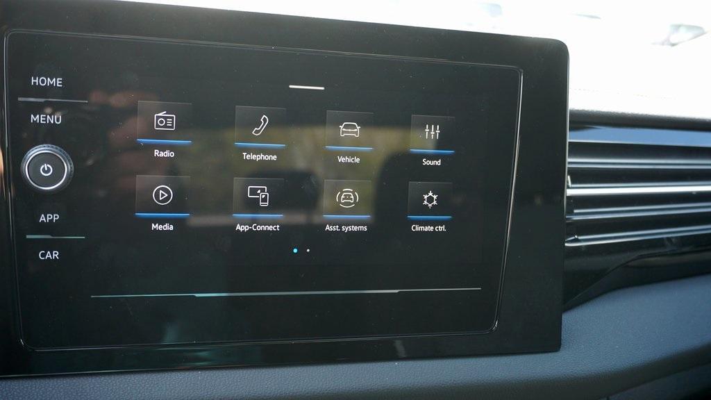 new 2025 Volkswagen Jetta car, priced at $25,576